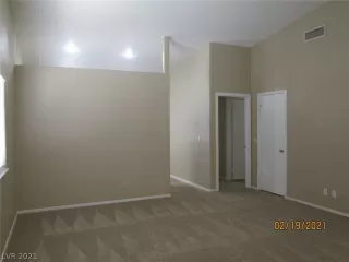 Photo #2: 2274002 Listing 