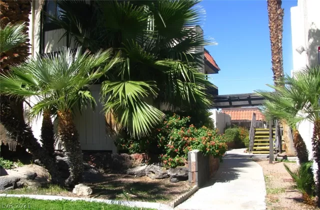 MLS: 2274004 Condo For Sale