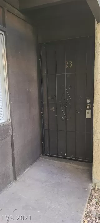 Photo #3: 2274004 Listing 