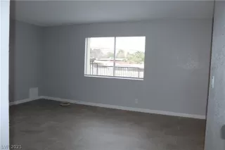 Photo #4: 2274004 Listing 