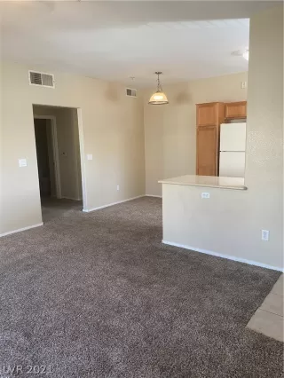 Photo #6: 2274006 Listing 