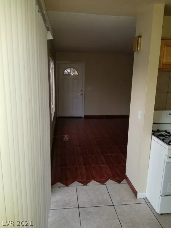 MLS: 2274010 Condo For Sale