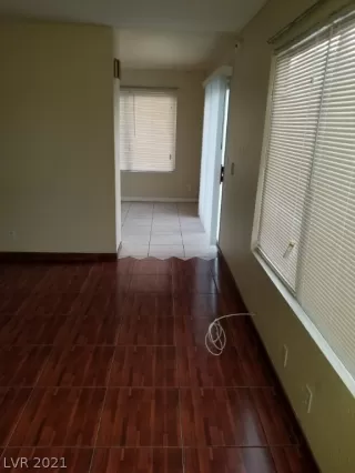 Photo #3: 2274010 Listing 