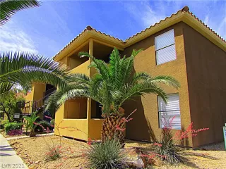 Photo #1: 2274024 Listing 