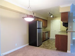 Photo #4: 2274024 Listing 