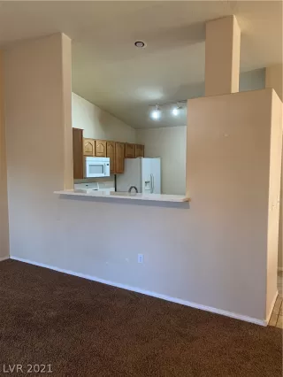 Photo #2: 2274045 Listing 