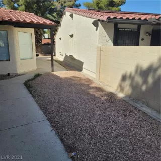 Photo #3: 2274070 Listing 