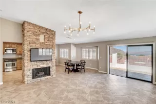 Photo #2: 2274099 Listing 