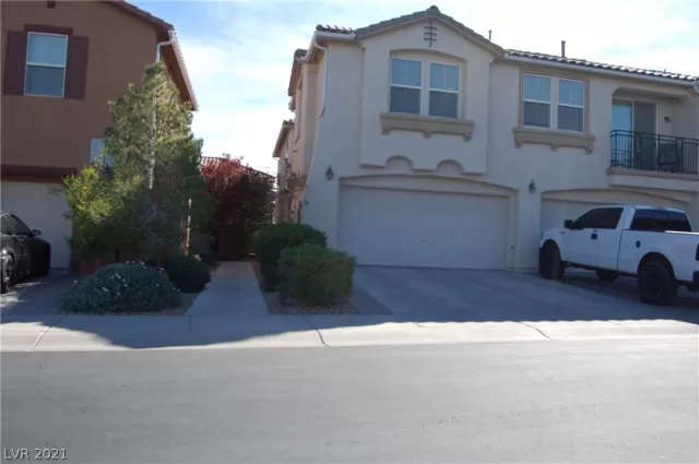 MLS: 2274116 Condo For Sale