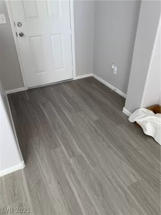 Photo #3: 2274116 Listing 