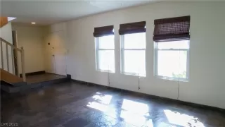 Photo #2: 2274141 Listing