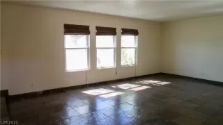 Photo #3: 2274141 Listing