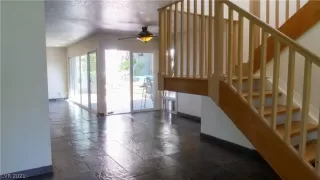 Photo #4: 2274141 Listing