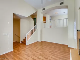 Photo #4: 2274142 Listing 