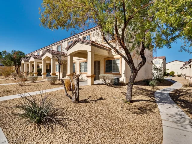 MLS: 2274167 Condo For Sale