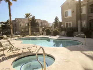 Photo #2: 2274220 Listing 