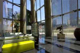 Photo #6: 2274258 Listing