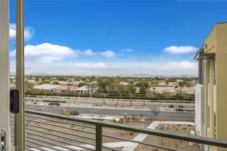 Photo #1: 2274275 Listing 