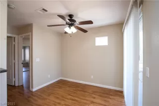 Photo #6: 2274341 Listing