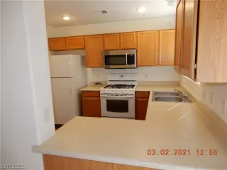 Photo #5: 2274345 Listing 