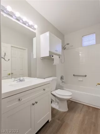 Photo #6: 2274384 Listing 