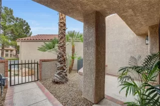 Photo #3: 2274393 Listing 