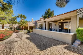 Photo #3: 2274400 Listing 