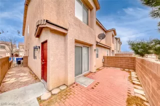 Photo #1: 2274432 Listing