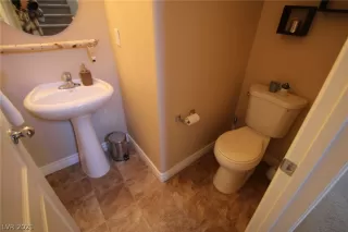 Photo #2: 2274446 Listing 