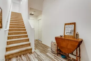 Photo #3: 2274449 Listing