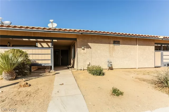 MLS: 2274494 Condo For Sale