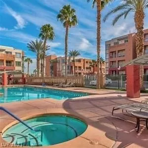 Photo #2: 2274531 Listing 