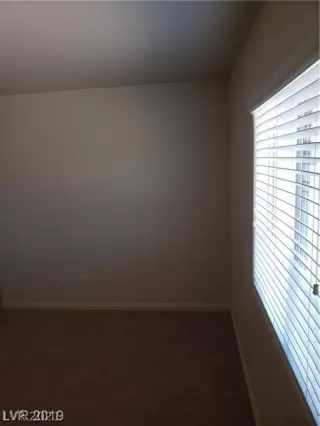 Photo #6: 2274551 Listing