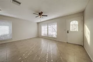 Photo #4: 2274603 Listing 