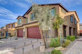 Photo #2: 2274624 Listing 