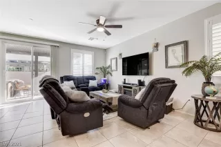 Photo #6: 2274624 Listing 