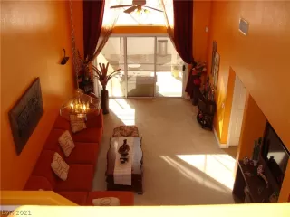 Photo #4: 2274735 Listing