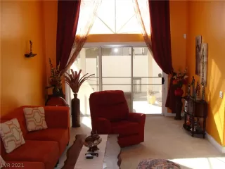 Photo #6: 2274735 Listing