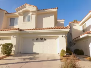 Photo #1: 2274737 Listing 