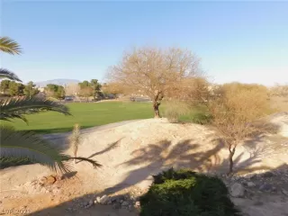 Photo #3: 2274737 Listing 