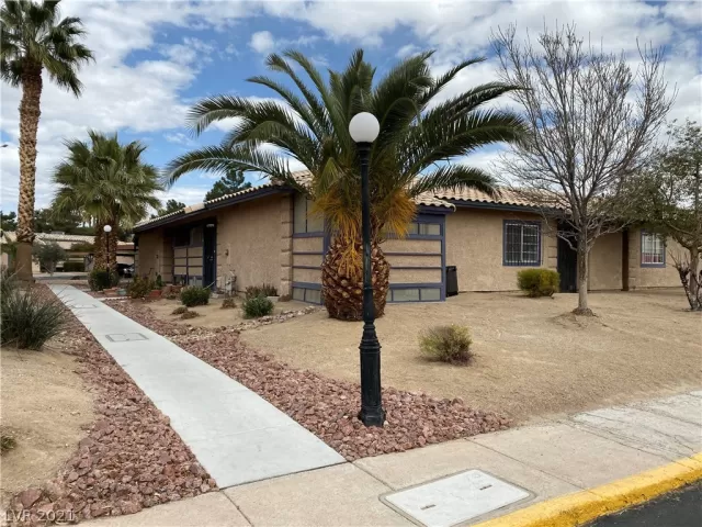 MLS: 2274743 Condo For Sale