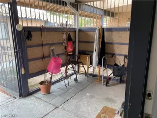 Photo #2: 2274743 Listing