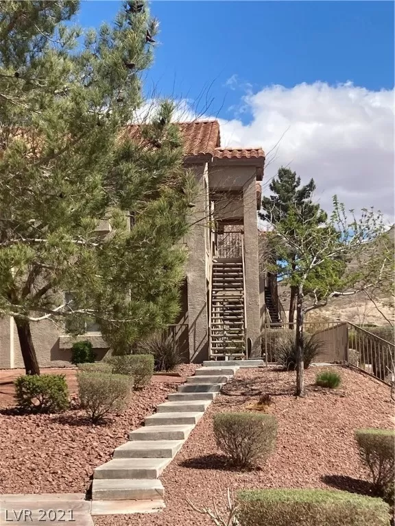 MLS: 2274749 Condo For Sale