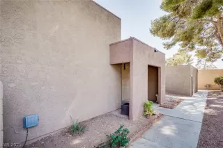 Photo #2: 2274768 Listing