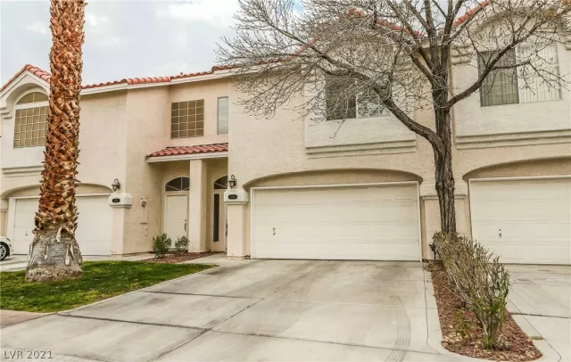MLS: 2275820 Condo For Sale