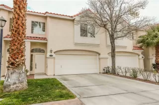 Photo #2: 2275820 Listing 