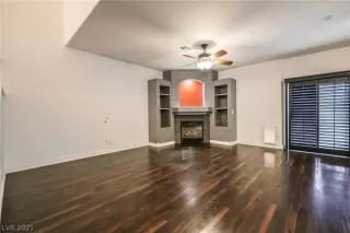 Photo #3: 2275820 Listing 
