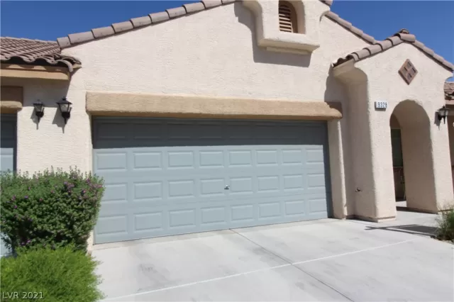 MLS: 2275885 Condo For Sale