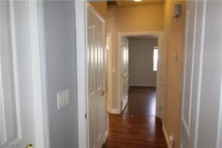 Photo #2: 2275885 Listing