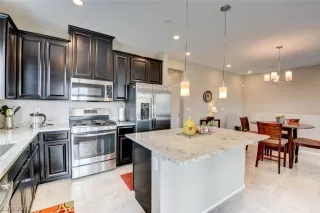 Photo #6: 2276003 Listing